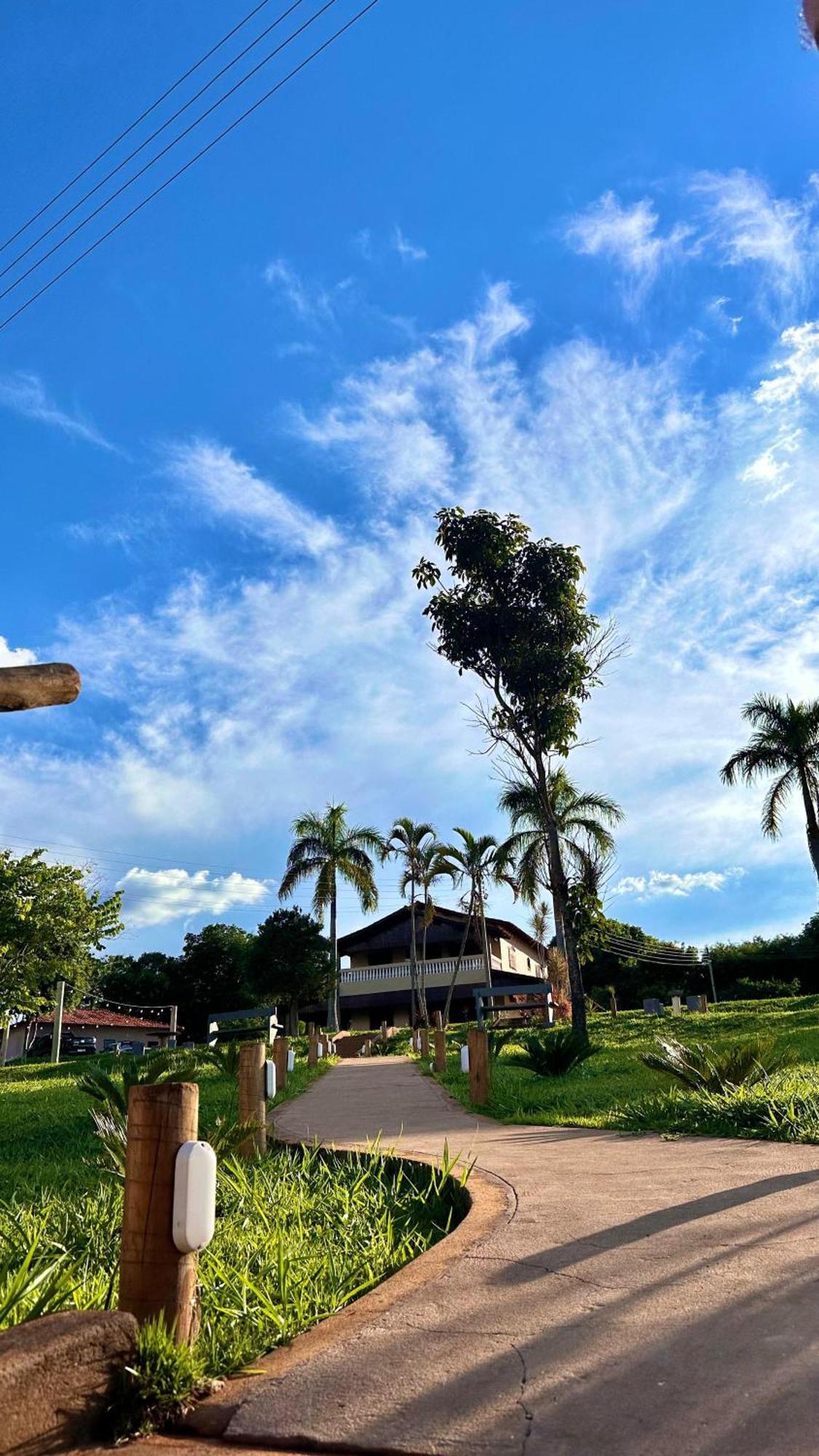 Hotel Fazenda Morro De Pedra Nova Ponte ภายนอก รูปภาพ